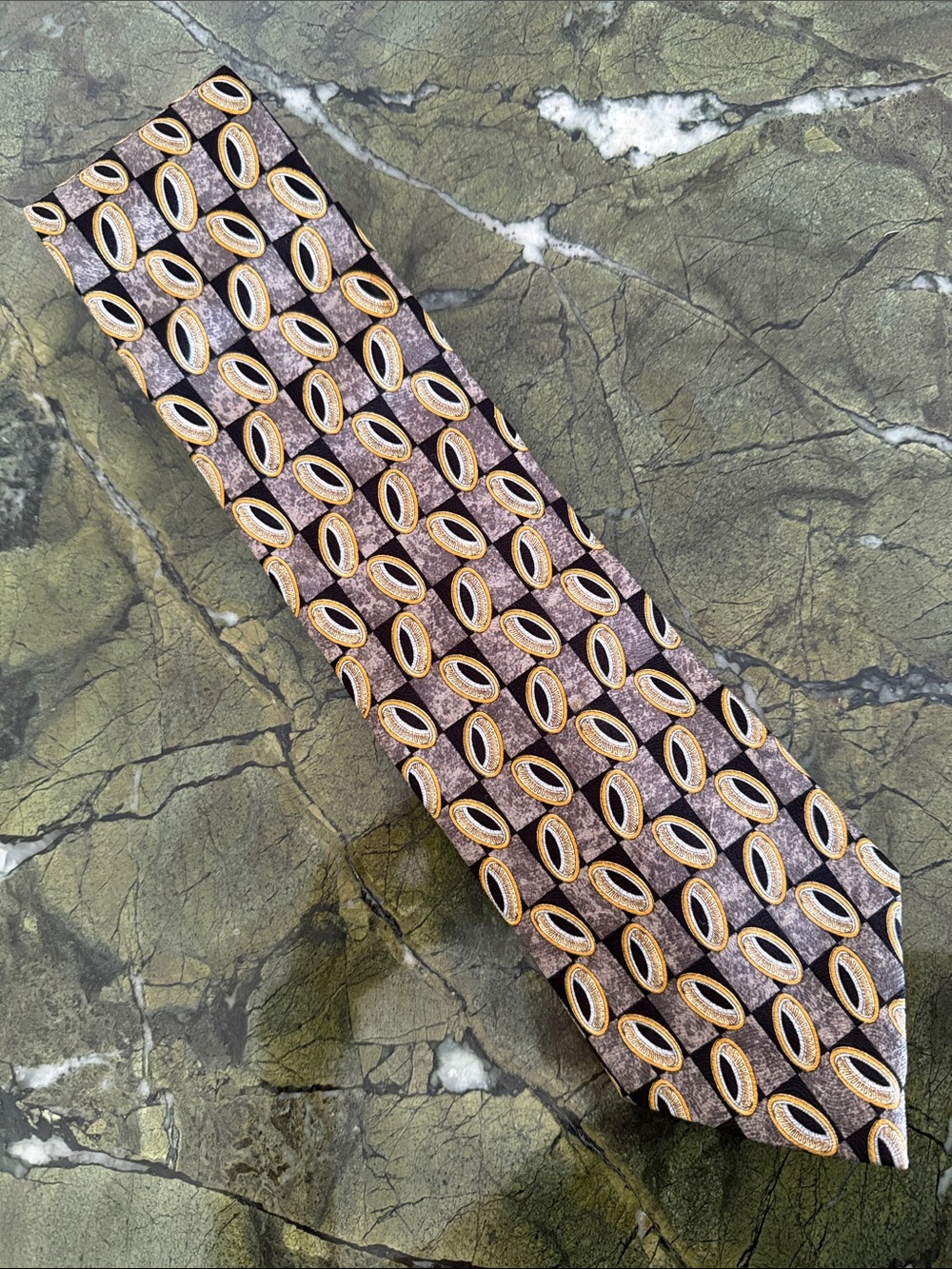 Countess Mara Patterned Men’s Tie in Gold and Black